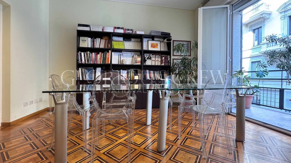 Apartment in Historic Center, Milan, Lombardy 2 - 17535700