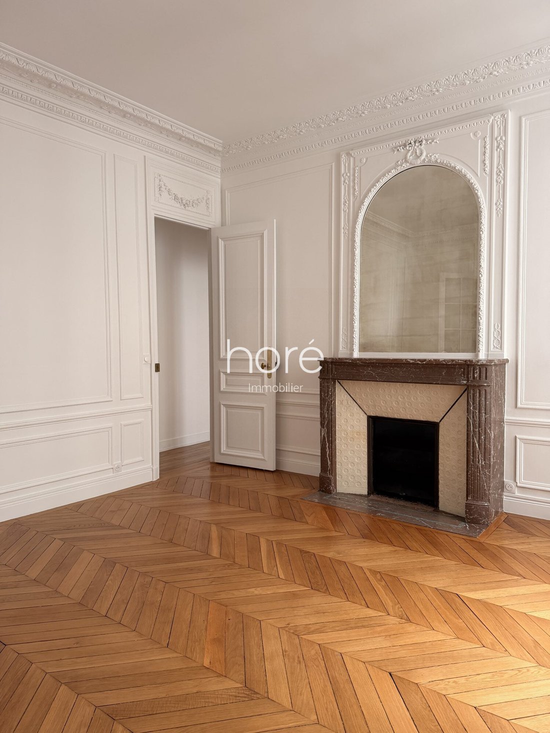 Apartment in Bois de Boulogne, Paris 16e Arrondissement, Paris 2 - 17536126