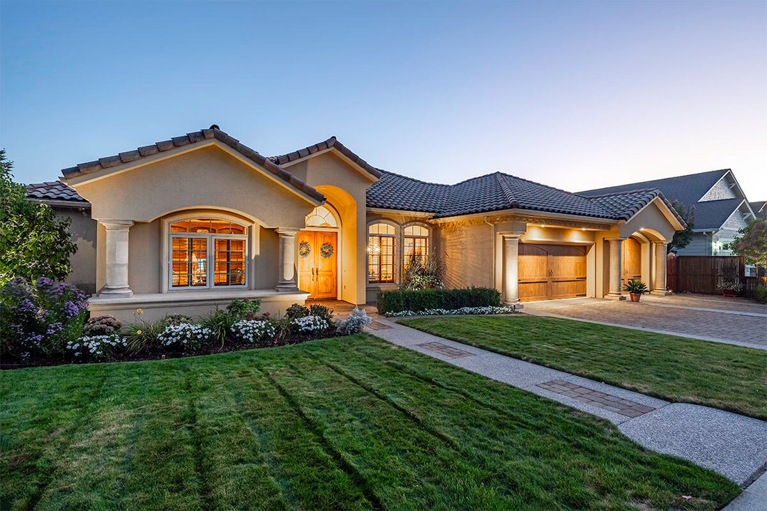 House in Medford, Oregon, United States 3 - 17535963