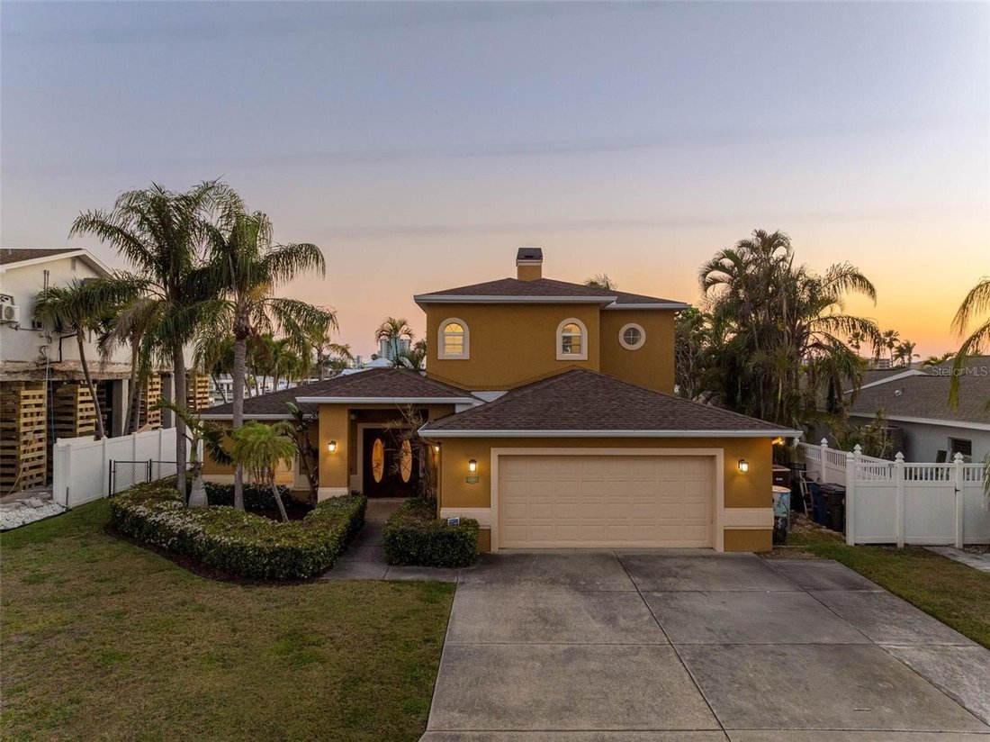 House in St. Pete Beach, Florida, United States 3 - 17535946