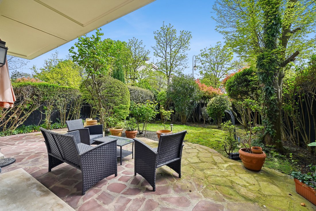 Apartment in La Plaine des Sablons, Neuilly-sur-Seine, France 1 - 17536058