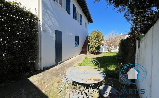 Apartment in Chantaco, Saint-Jean-de-Luz, France 1