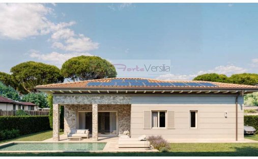 Villa a Motrone, Pietrasanta, Italia 1