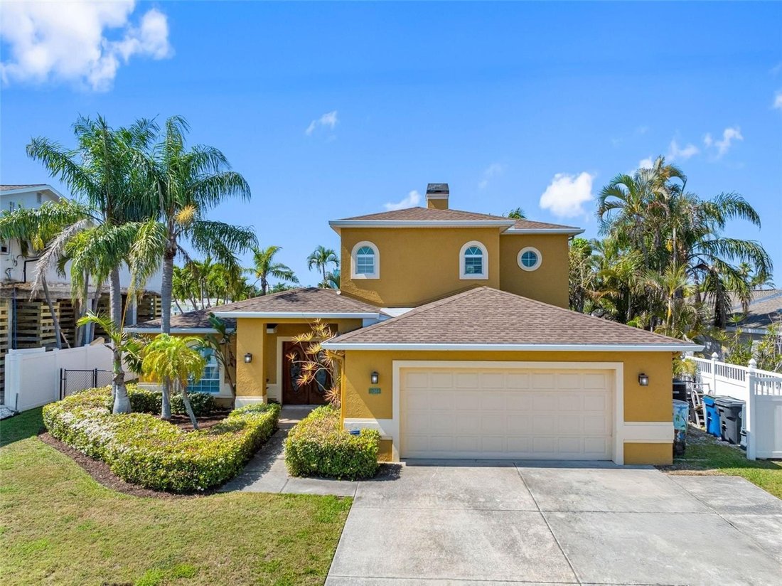 House in St. Pete Beach, Florida, United States 4 - 17535946
