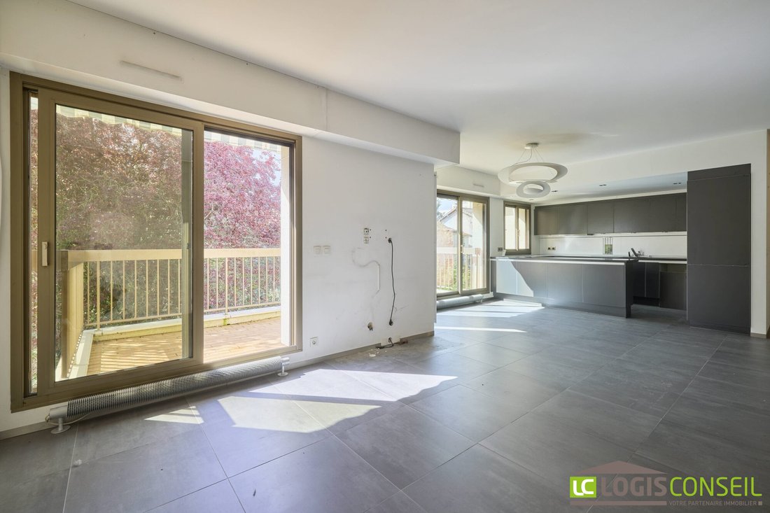 Apartment in La Faiencerie-Le Clos Saint Cyr, Bourg-la-Reine, France 2 - 17536198
