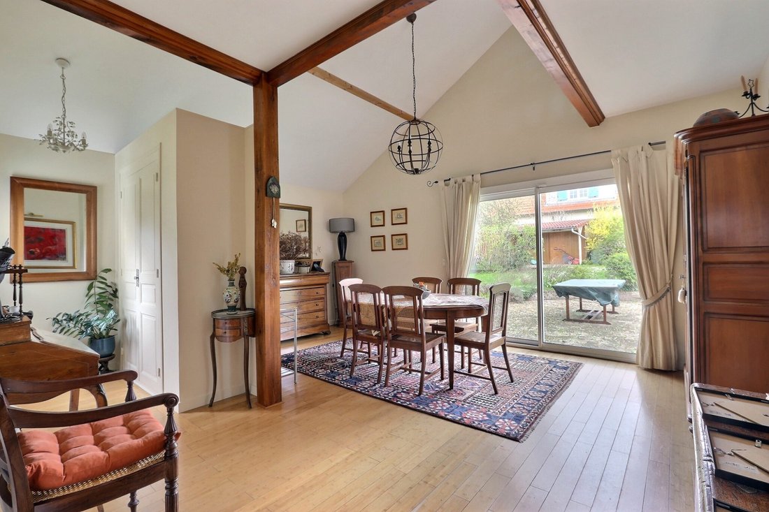 House in La Fontaine du Bac, Clermont-Ferrand, France 4 - 17536110