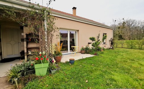House in Rambouillet, Ile-de-France, France 1