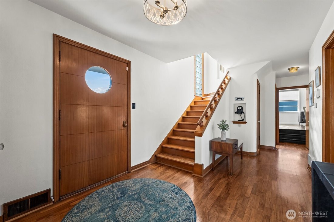 House in Tacoma, Washington, United States 4 - 17535971