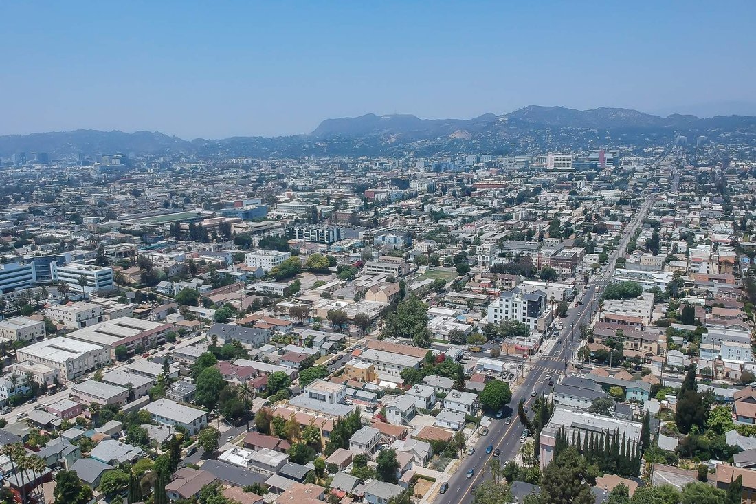 Land in Los Angeles, California, United States 5 - 17535744