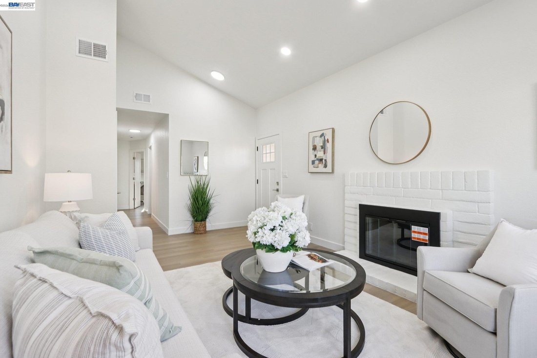 House in Union City, California, United States 2 - 17535991