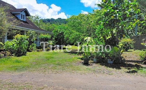 House in Teva I Uta, Windward Islands, French Polynesia 1