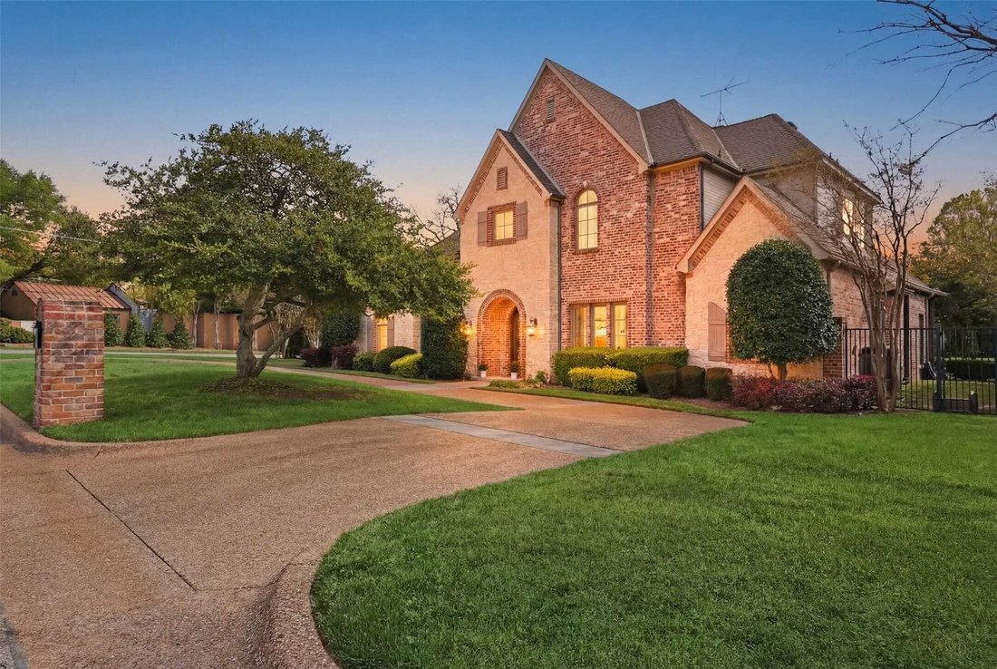 House in Dallas, Texas, United States 2 - 17535940