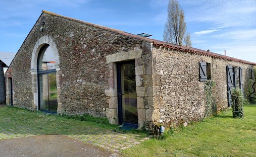 Farm Ranch in La Garnache, Pays de la Loire, France 1