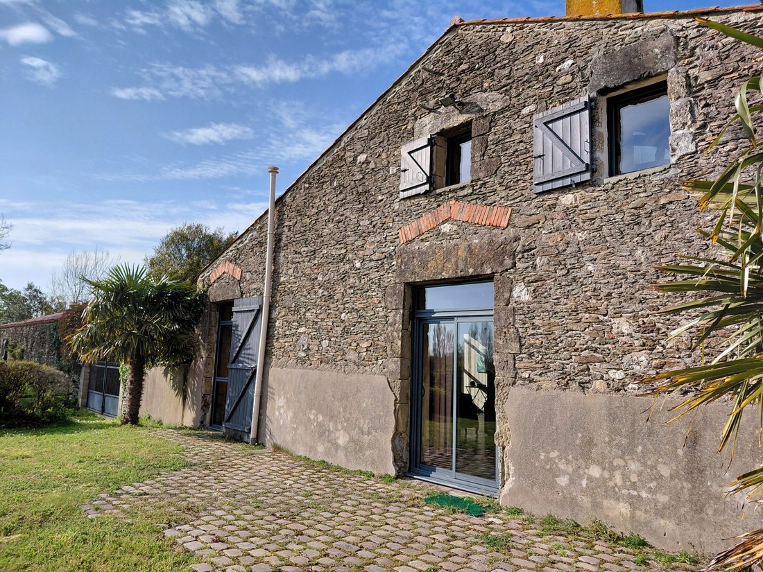 Farm Ranch in La Garnache, Pays de la Loire, France 3 - 17536174