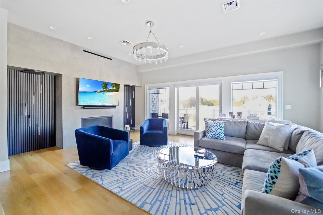 House in Hampton Bays, New York, United States 5 - 17536874