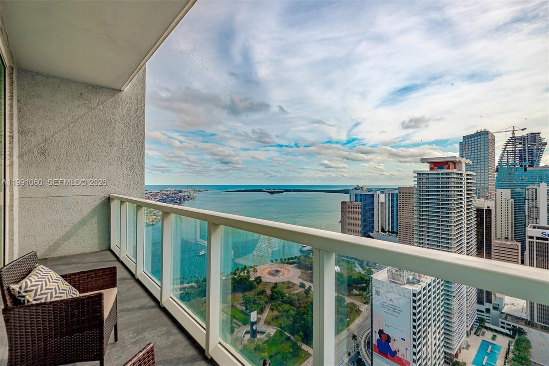 Condo in Miami, Florida, United States 5 - 17536960