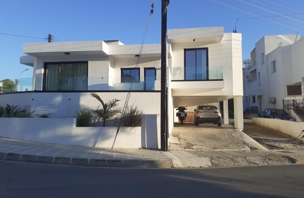 Bungalow in Paphos, Paphos, Cyprus 1 - 17537005