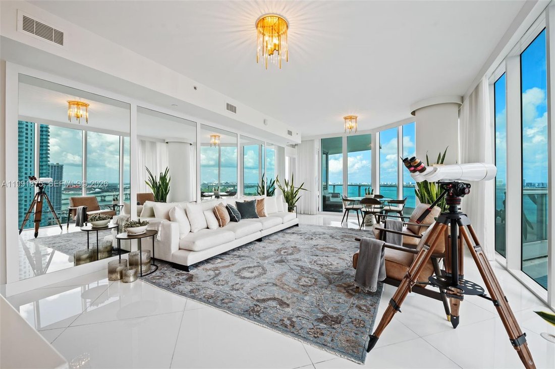 Condo in Miami, Florida, United States 3 - 17536953