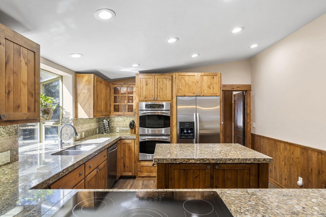 Land in Bend, Oregon, United States 4 - 17536812