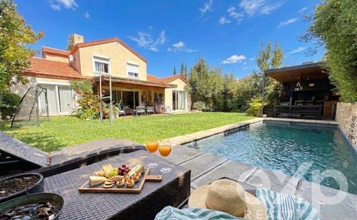 House in Colina, Santiago Metropolitan Region, Chile 1