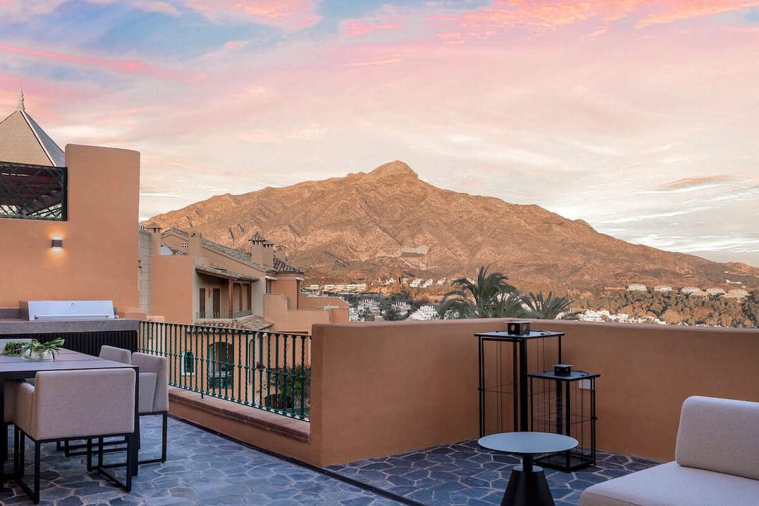 Penthouse in Marbella, Andalusia, Spain 3 - 17536896