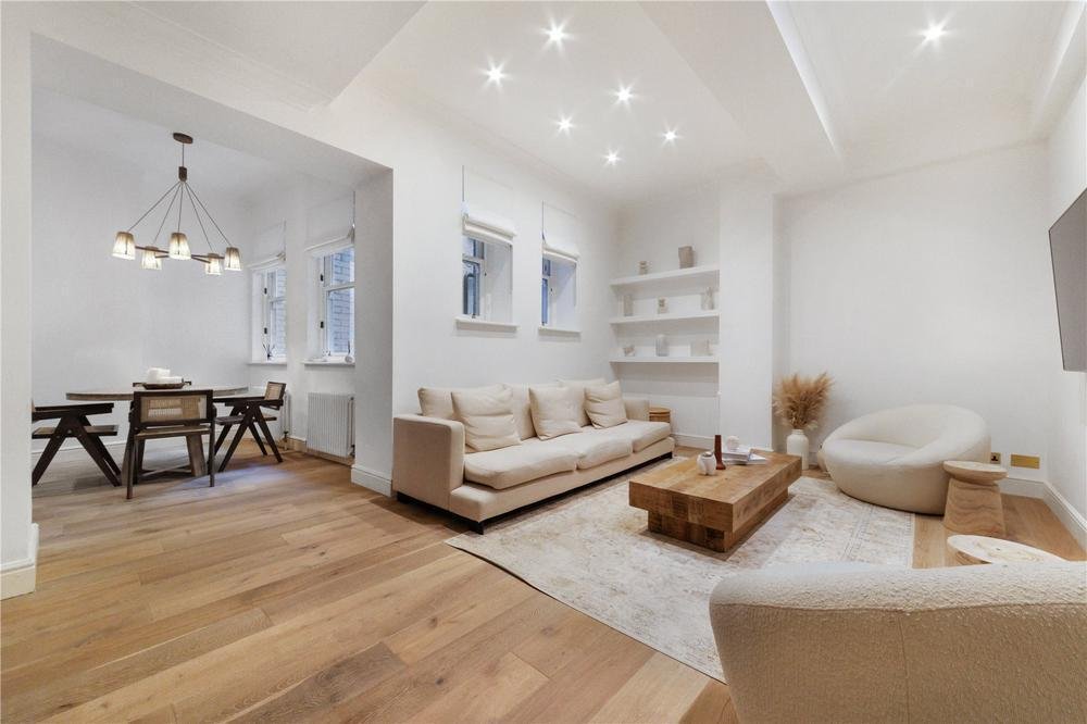 Apartment in Earls Court, Kensington And Chelsea, England 1 - 17536867