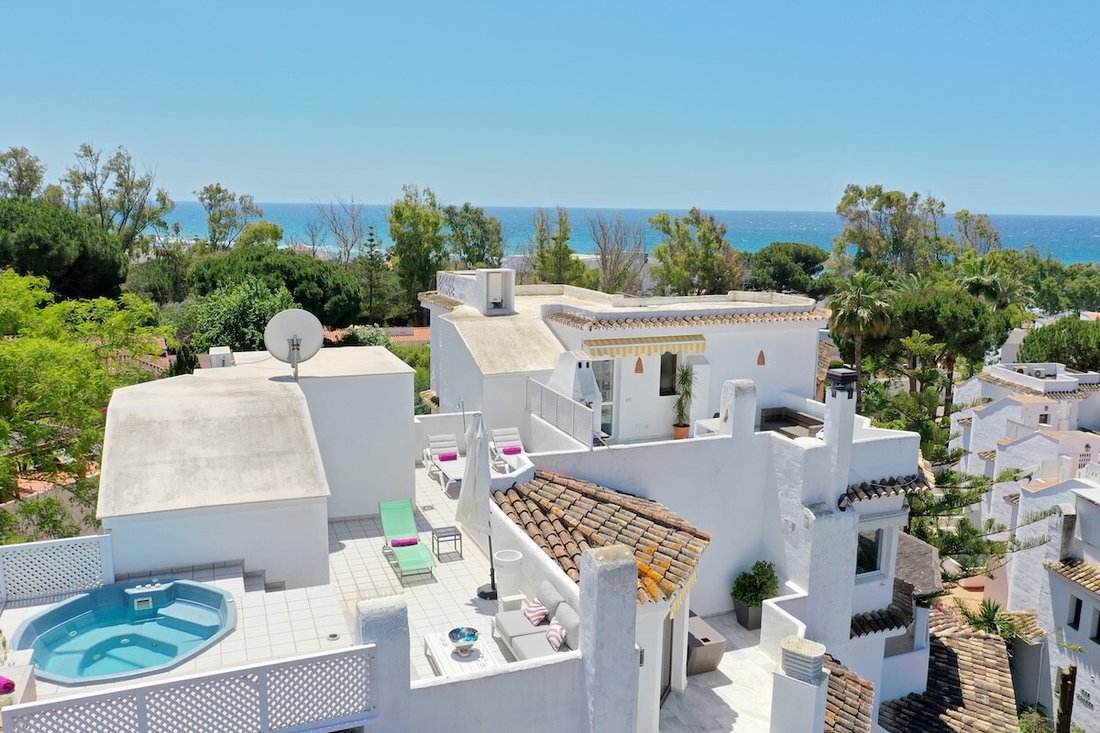 Penthouse in Elviria-Cabopino, Marbella, Spain 2 - 17536880