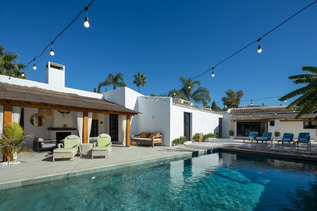 Villa in Marbella, Andalusia, Spain 3 - 17536873
