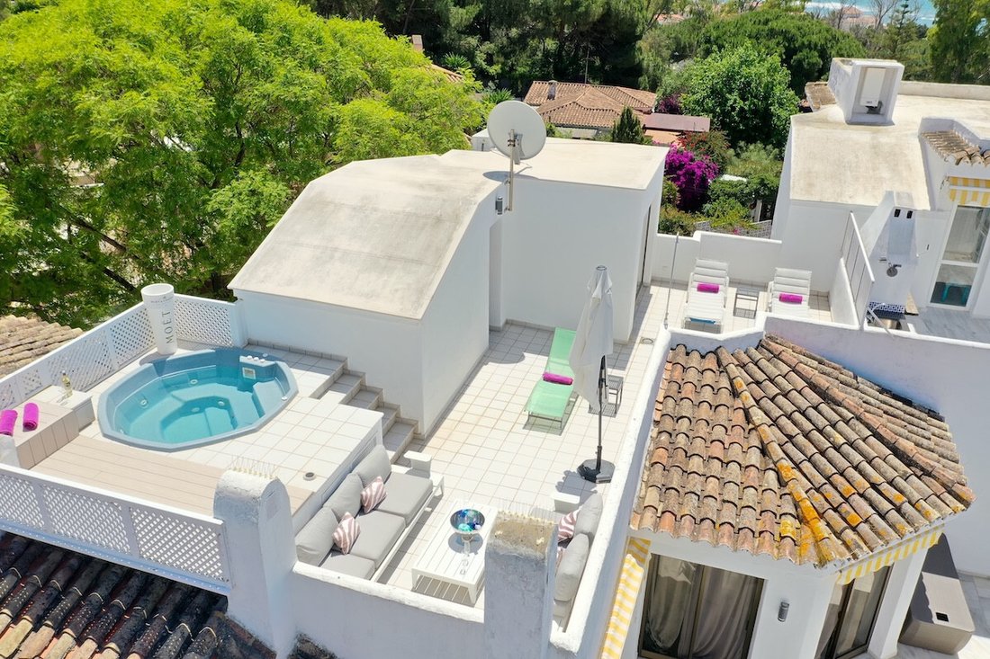 Penthouse in Elviria-Cabopino, Marbella, Spain 4 - 17536880