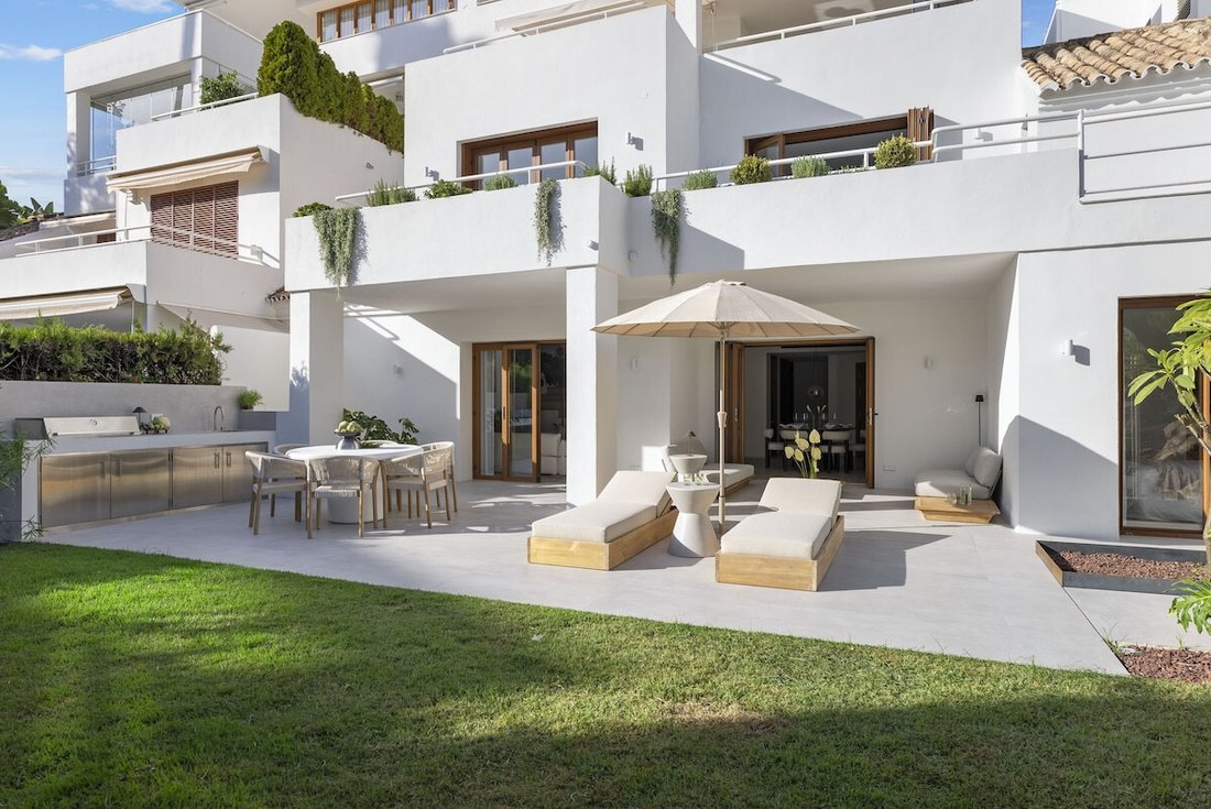 Apartment in Marbella, Andalusia, Spain 4 - 17536893