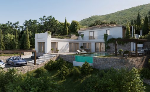 Villa in Elviria-Cabopino, Marbella, Spain 1