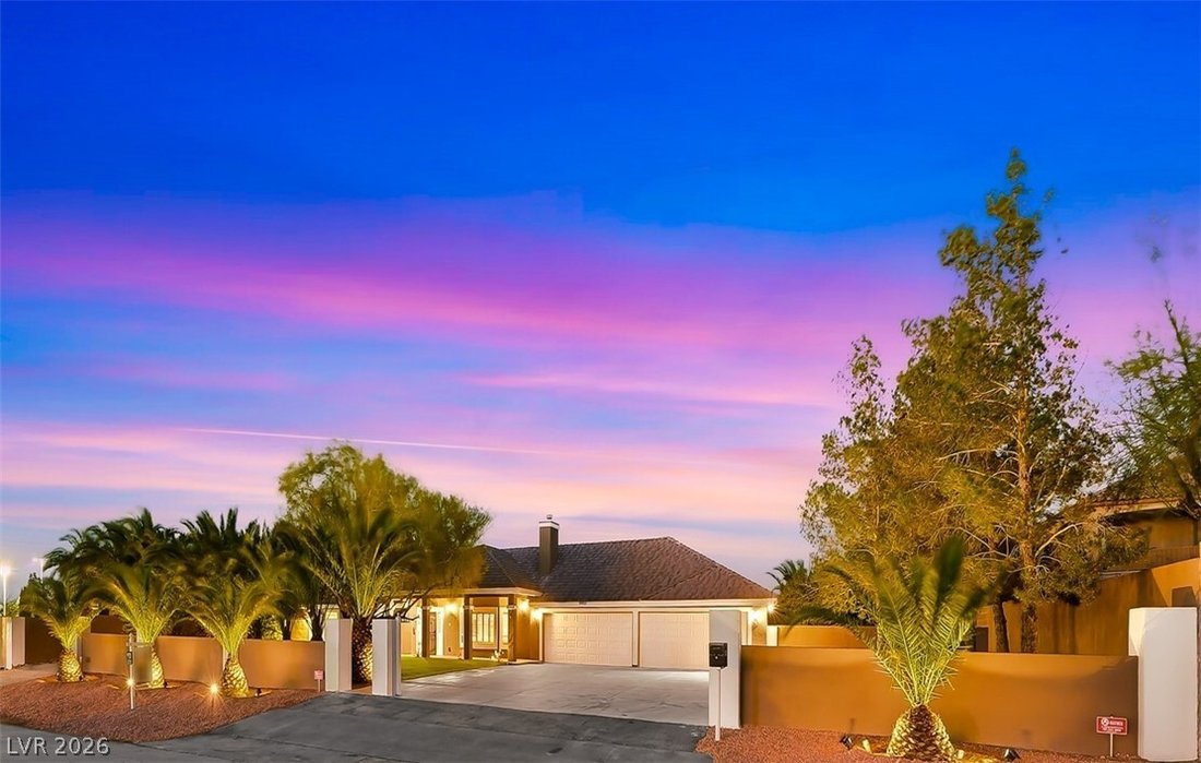 House in Las Vegas, Nevada, United States 1 - 17240135