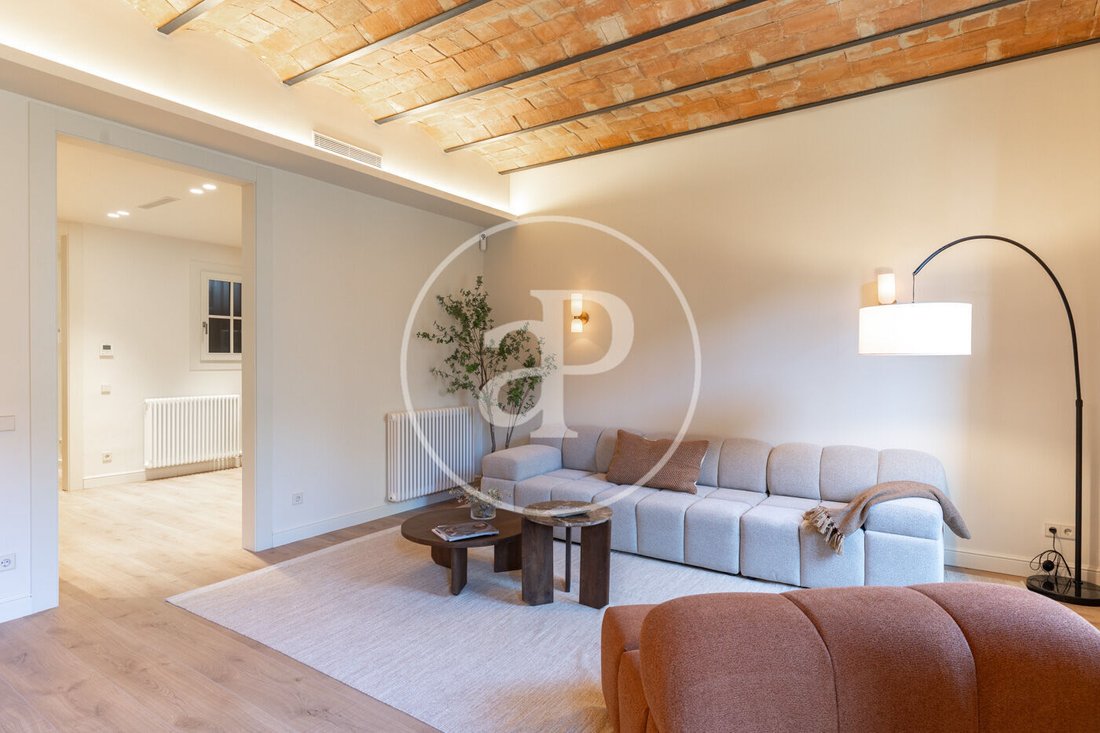 Apartment in Eixample, Barcelona, Spain 4 - 16579909