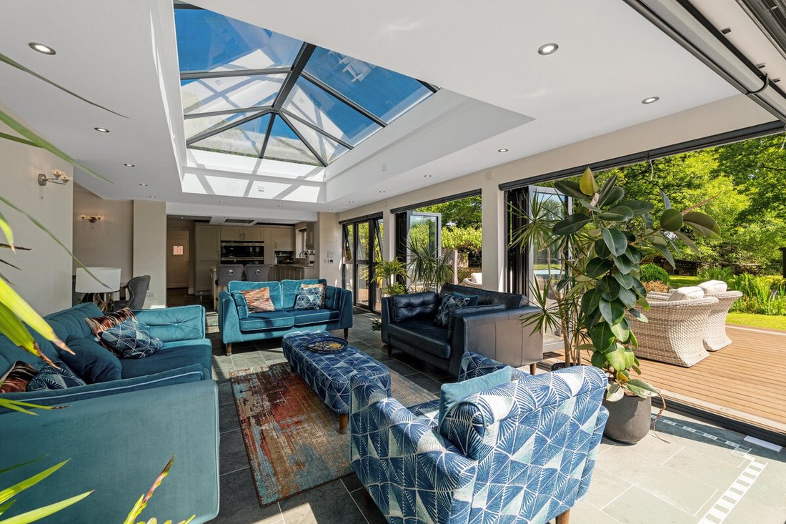 House in Bromsgrove, England 3 - 17537417