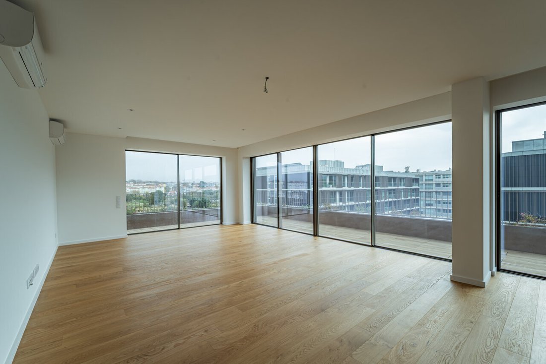 Apartment in Matosinhos e Leca da Palmeira, Porto District, Portugal 1 - 17537529