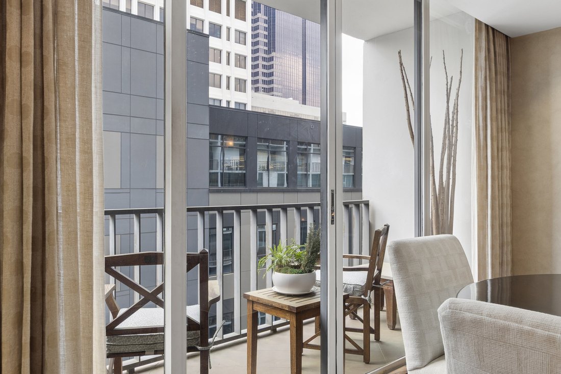 Condo in Atlanta, Georgia, United States 2 - 17537546