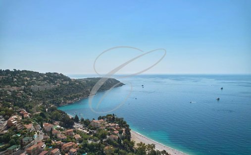 Villa in Cabbe-Saint Roman, Roquebrune-Cap-Martin, France 1