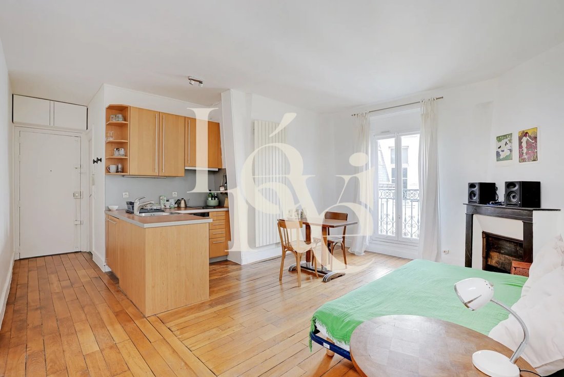 Apartment in Saint Victor, Paris 5e Arrondissement, Paris 2 - 17537431