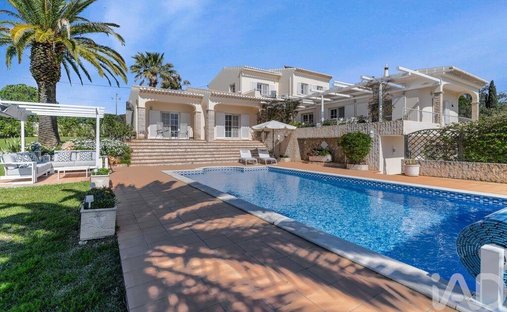 Townhouse in Lagoa e Carvoeiro, Algarve, Portugal 1