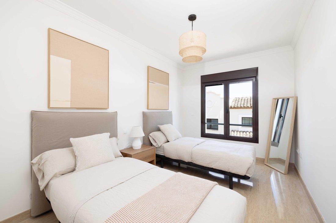 Apartment in Estepona, Andalusia, Spain 4 - 17426823