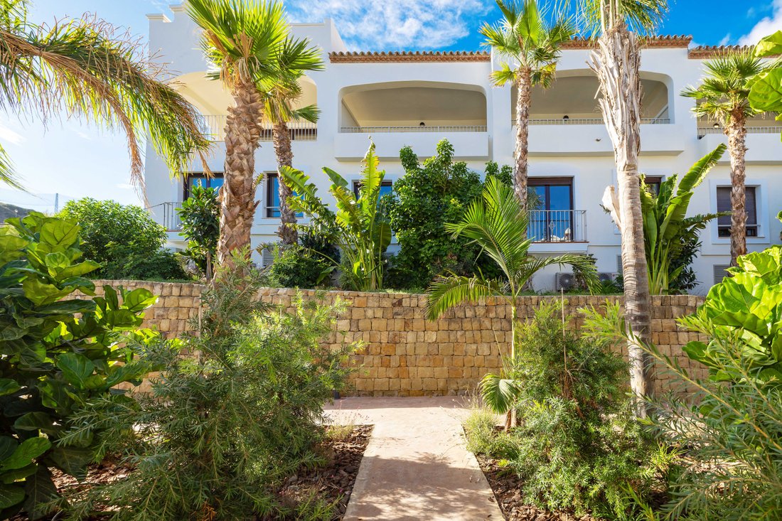 Apartment in Estepona, Andalusia, Spain 2 - 17426823