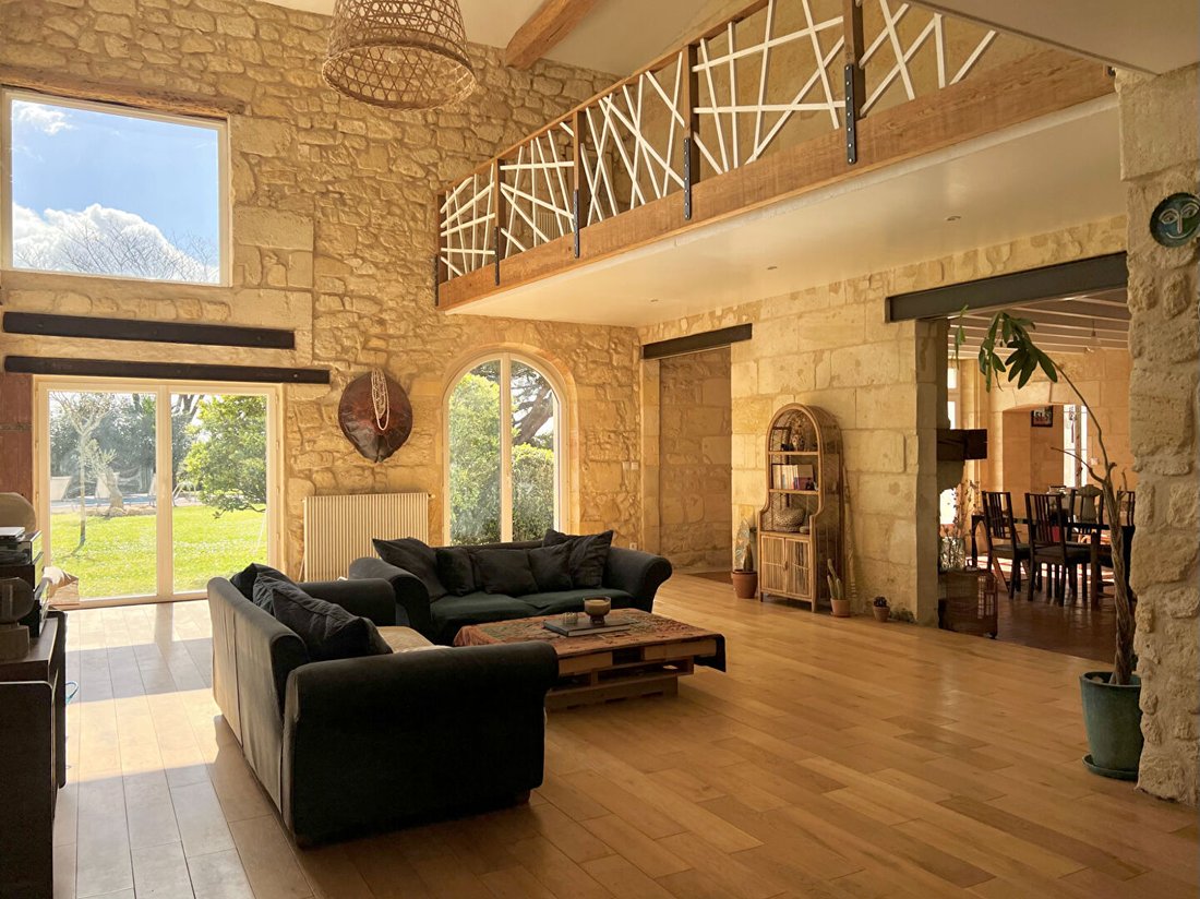 Villa in Nord Est, Saint-André-de-Cubzac, France 4 - 17537382