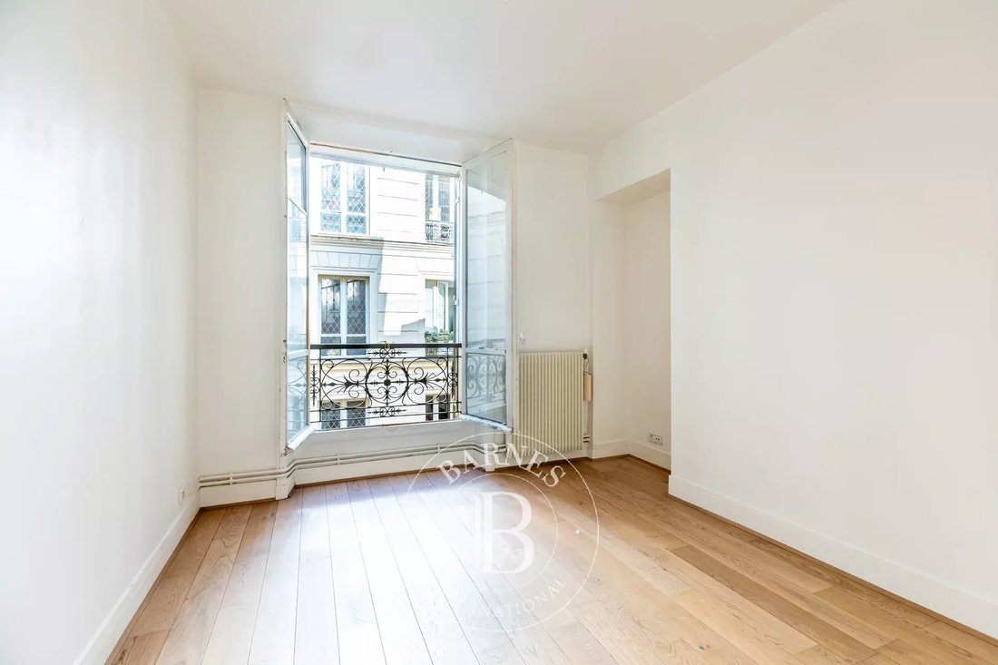 Apartment in Europe, Paris 8e Arrondissement, Paris 5 - 17537352