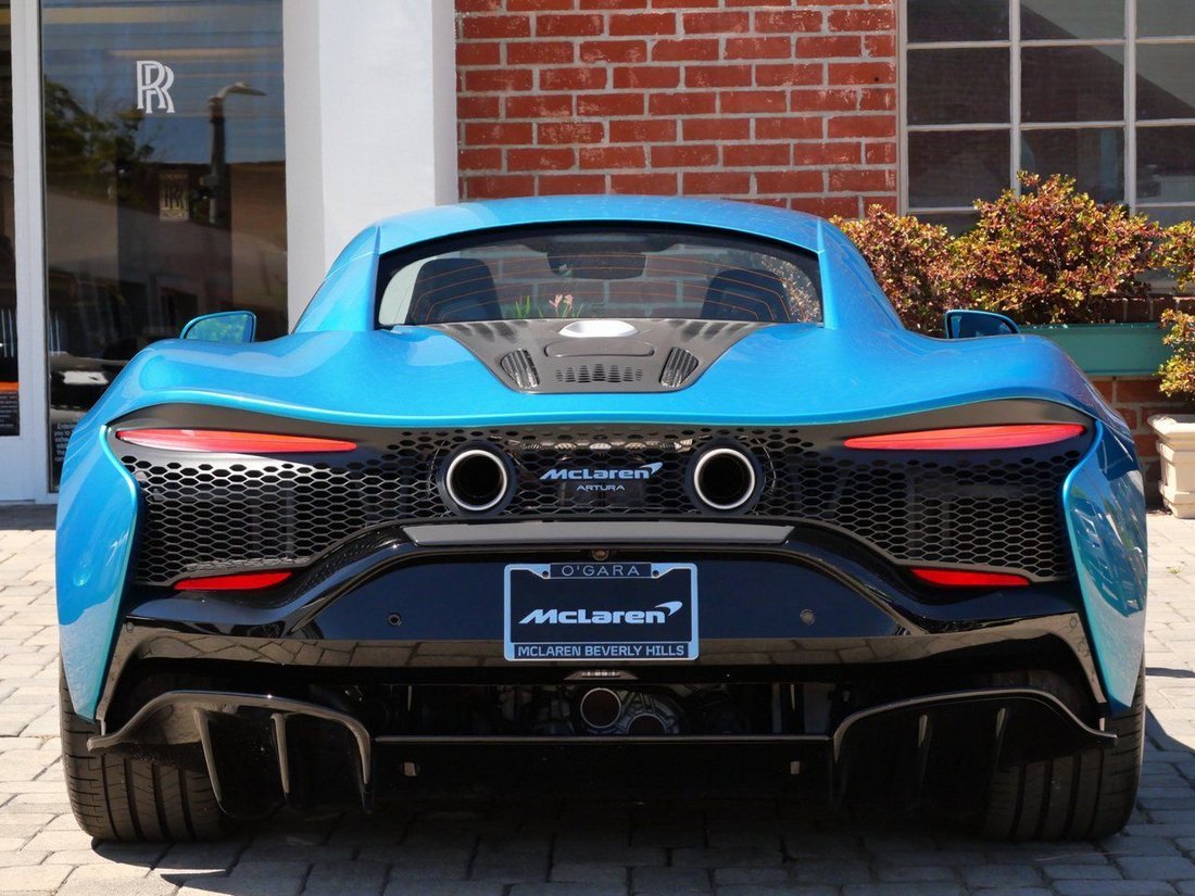 Coupe in Beverly Hills, CA, United States 5 - 17537259