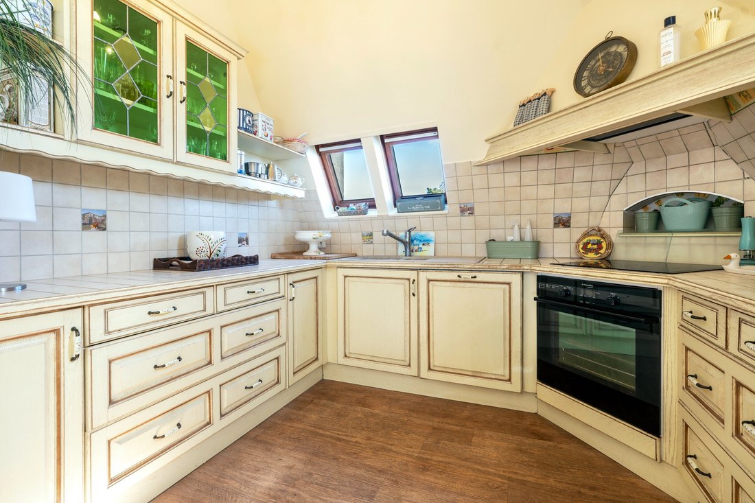 Apartment in Zone Industrielle et Commerciale, Royan, France 5 - 17537334