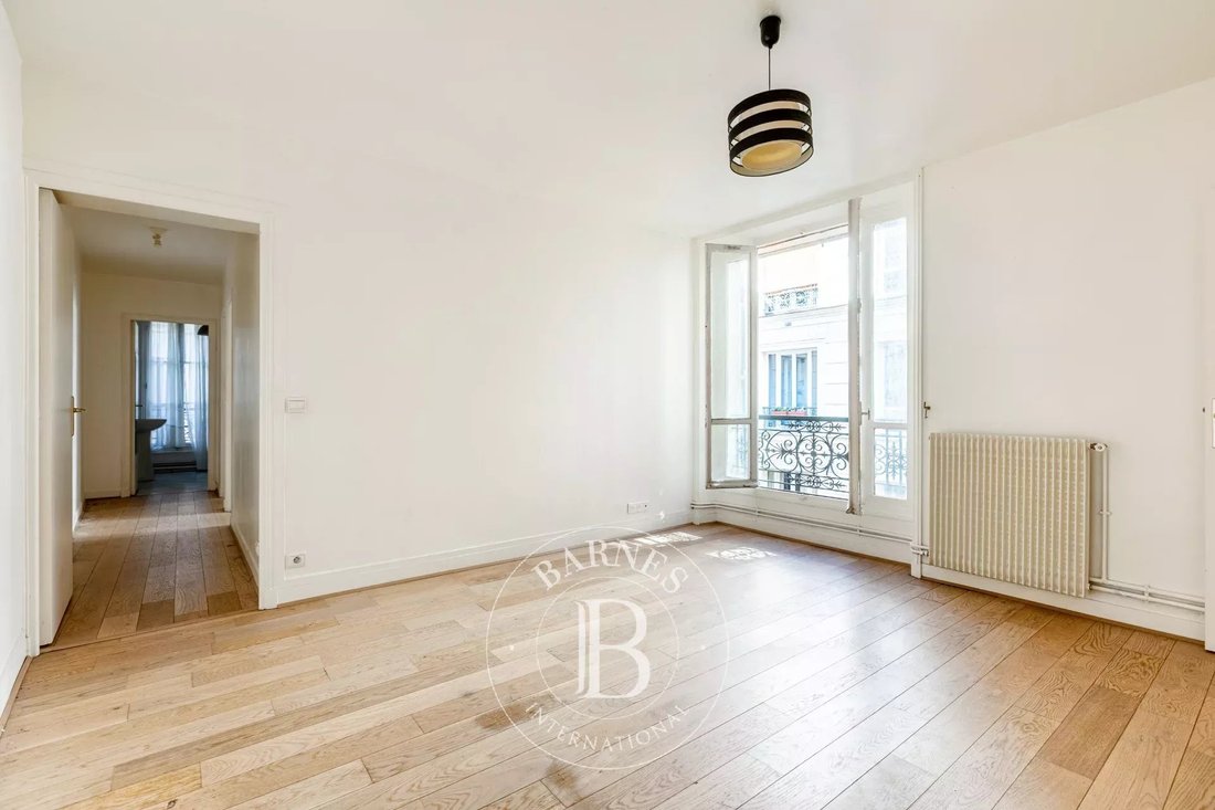 Apartment in Europe, Paris 8e Arrondissement, Paris 2 - 17537352