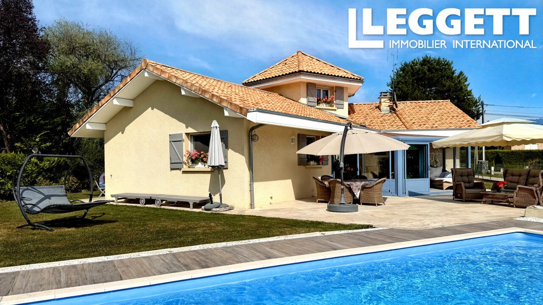 Villa in Ballaison, Auvergne-Rhône-Alpes, France 1 - 16114839