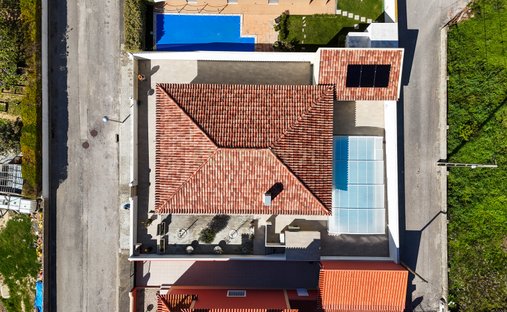 Villa in Sao Pedro da Cadeira, Lisbon, Portugal 1