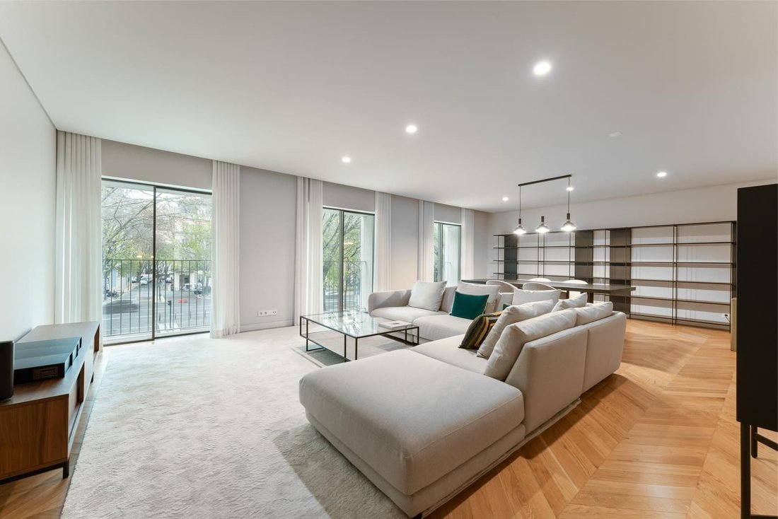 Apartment in Santo Antonio, Lisbon, Portugal 5 - 17537954