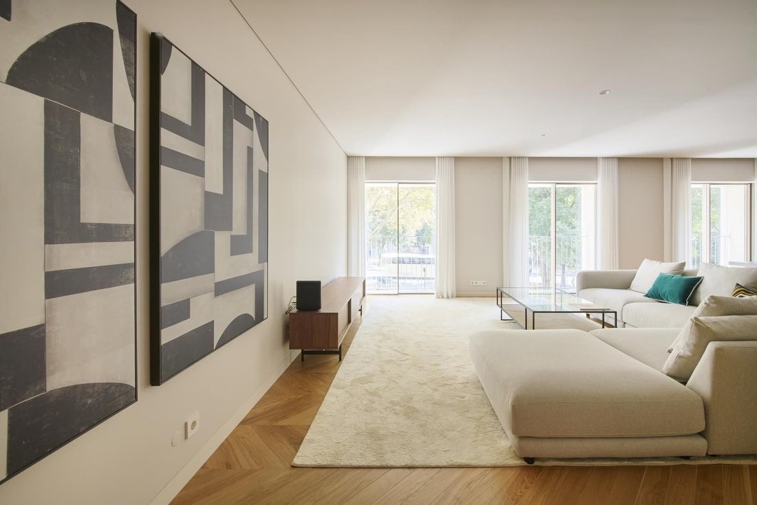 Apartment in Santo Antonio, Lisbon, Portugal 2 - 17537954
